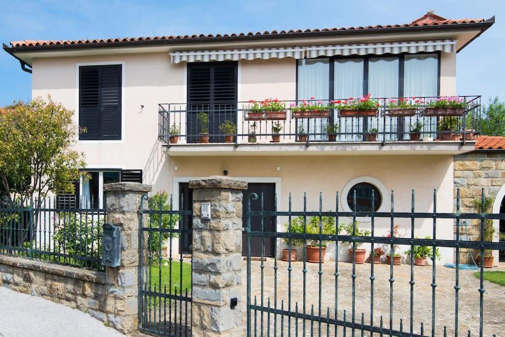 Mia Resort Izola Εξωτερικό φωτογραφία